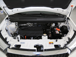 2016款改款 蓝标 1.5L 手动豪华型  发动机