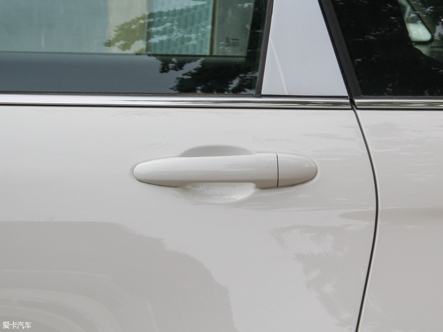 2016�����H6 Coupe 1.5T �քӃ�򌾫Ӣ��