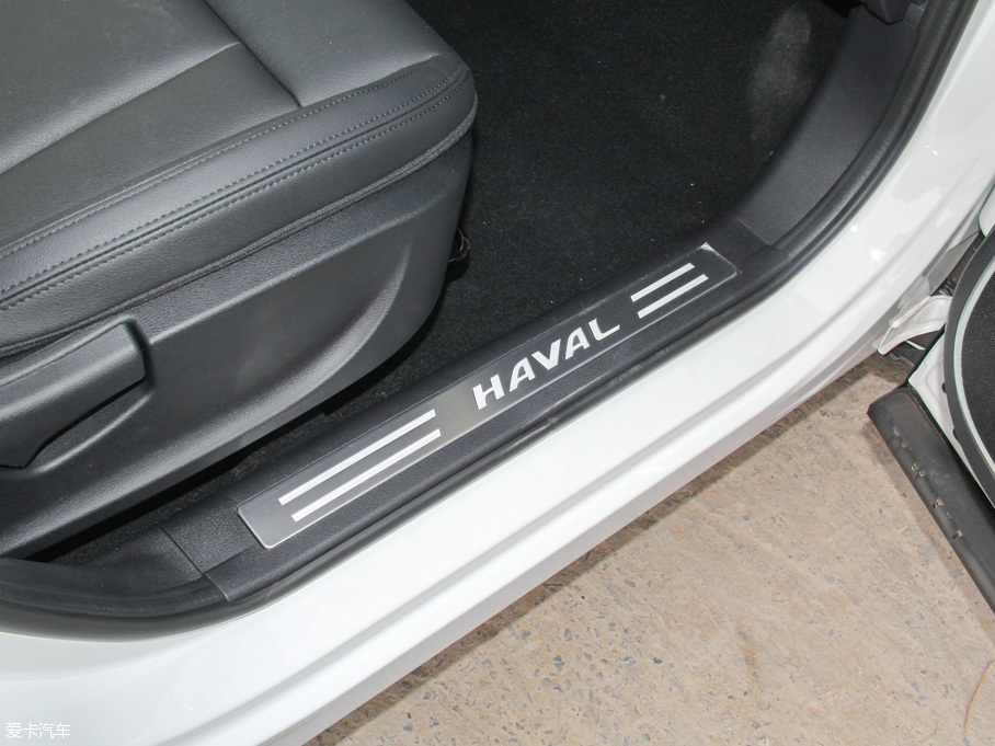 2016�����H6 Coupe 1.5T �քӃ�򌾫Ӣ��