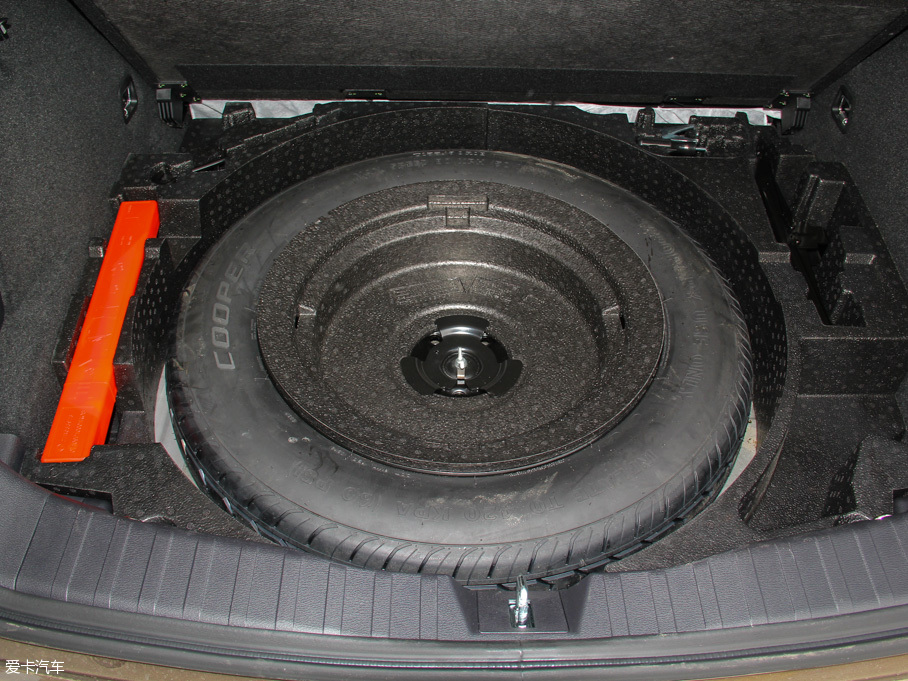 2016�����H6 Coupe 1.5T �Ԅ�(d��ng)���(q��)��Ӣ��