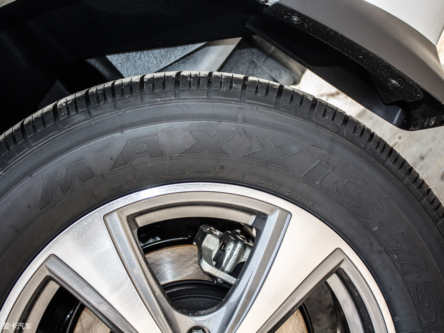 2016H6  1.5T ԄӃ򌾫Ӣ