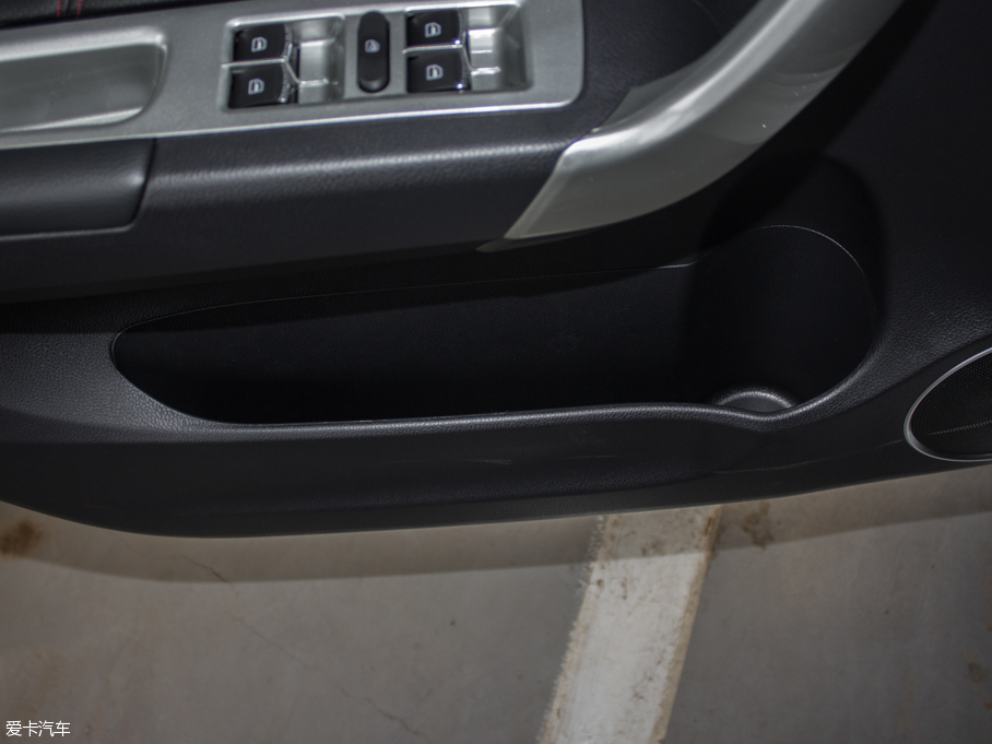 2016H6 (j) 1.5T Ԅ(dng)(q)Ӣ