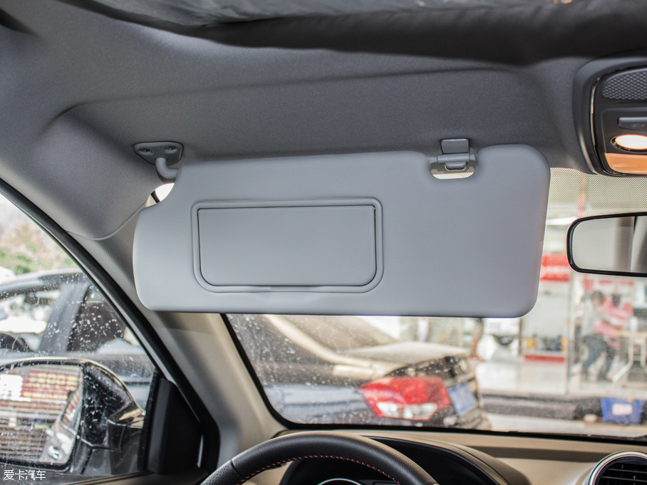 2016H6  1.5T ԄӃ򌾫Ӣ