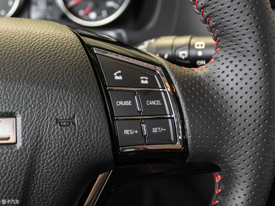 2016H6  1.5T ԄӃ򌾫Ӣ