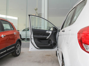 2016款升级版 1.5T 手动两驱都市型 驾驶位车门