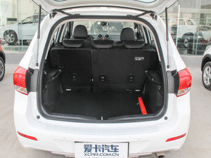 2016款升级版 1.5T 手动两驱都市型 行李厢空间