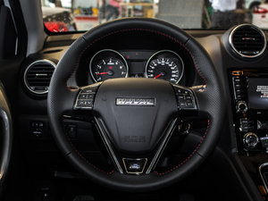 2016款升级版 1.5T 自动两驱精英型 方向盘