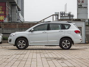 2016款升级版 1.5T 手动两驱超值型  正侧（左）