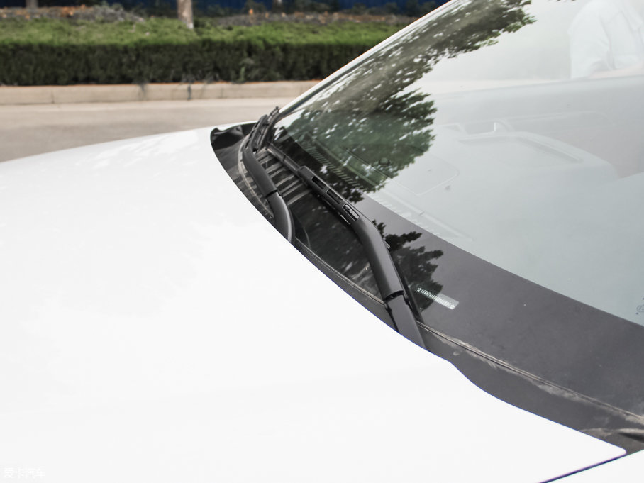 2016�����H6 Coupe 1.5T �ԄӃ�򌶼����