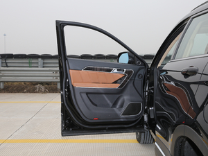 2016款1.5T 手动两驱都市型 驾驶位车门