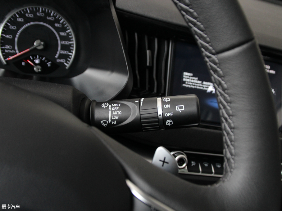 2017�����H2s �{�� 1.5T �ԄӺ��A��