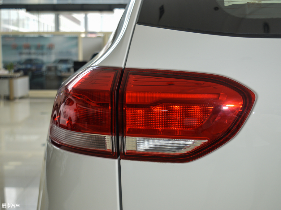 2017�����H2s �t�� 1.5T �քӾ�Ӣ��