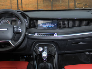 2017款蓝标 1.5T 手动精英型 中控台