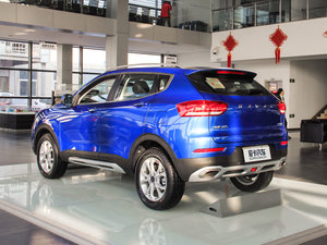 2017款红标 1.5T 手动精英型 左后45度