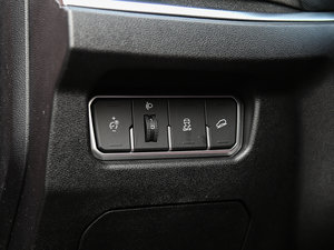 2017{ 1.5T Ԅm п؅^