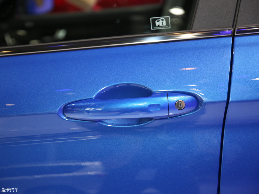 2017H2 { 1.5T ԄӃ(q)A