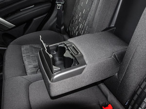 2017款红标 1.5T 手动两驱舒适型 空间座椅