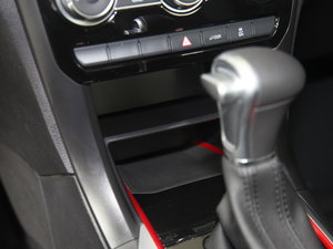 2017{ 1.5T ԄӃ򌾫Ӣ g