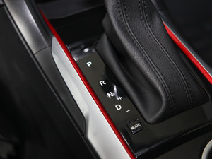 2017{ 1.5T ԄӃ򌾫Ӣ п؅^