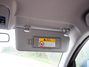 2017{ 1.5T ԄӃ򌾫Ӣ g