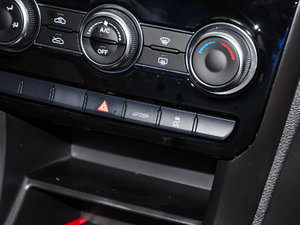 2017{ 1.5T ԄӃ򌾫Ӣ п؅^