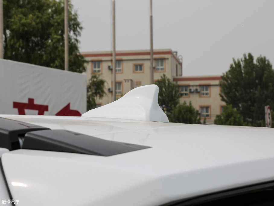 2017H6 { \Ӱ 1.5T քӃ;Ӣ