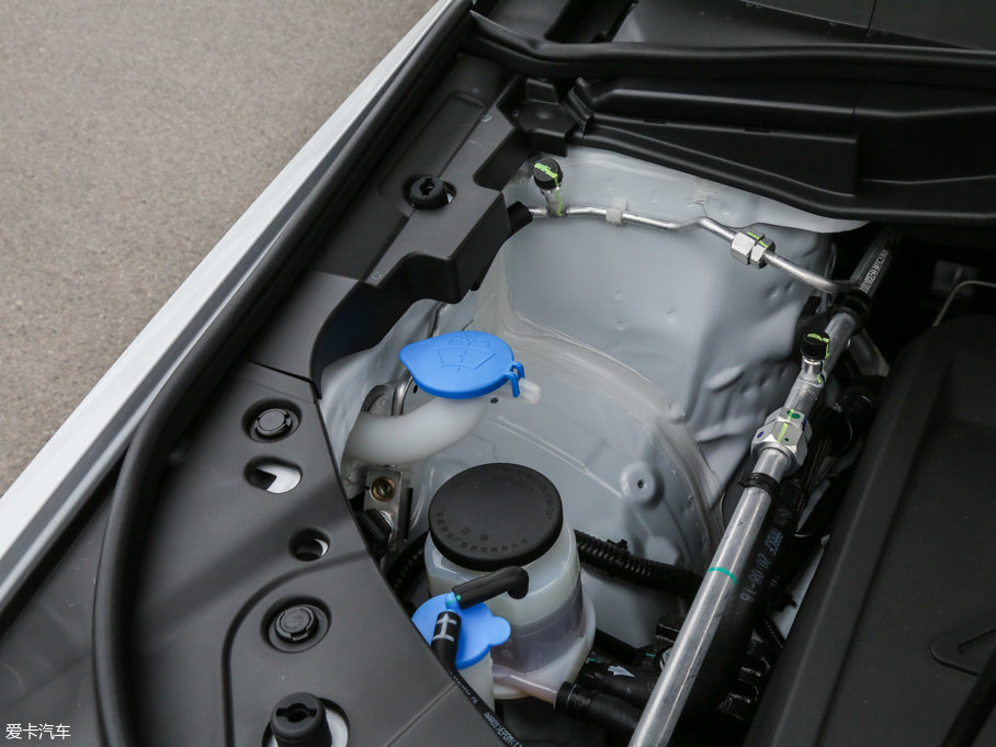 2017H6 { \Ӱ 1.5T քӃ;Ӣ