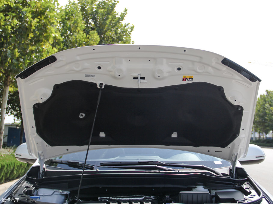 2017H6 { \Ӱ 1.5T քӃ;Ӣ