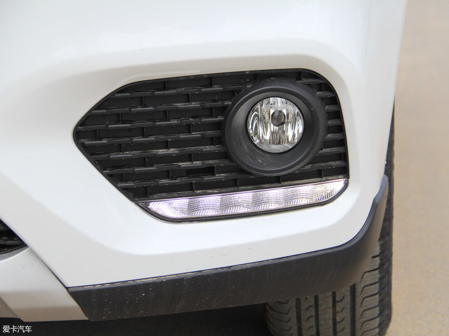 2017H6 { \Ӱ 1.5T ԄӃͺA