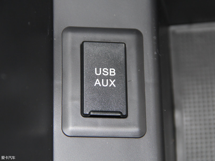 2017H6 { \Ӱ 1.5T ԄӃͺA