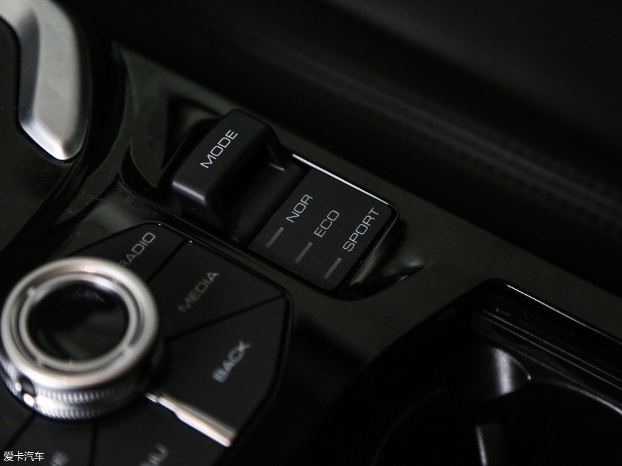 2017H6 ȫ t 2.0T ԄI