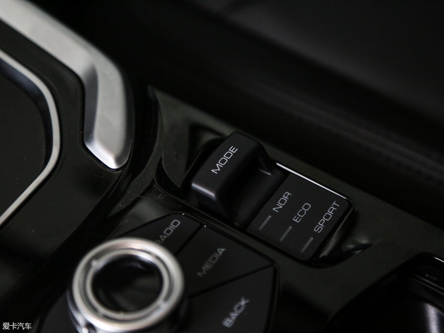 2017H6 ȫ t 2.0T ԄI