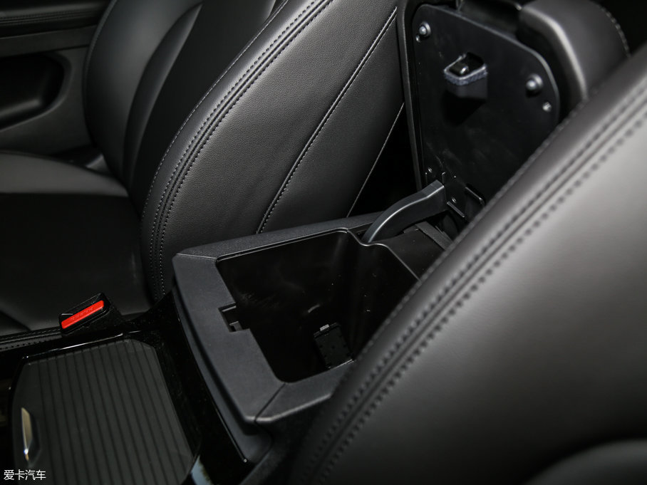 2017�����H6 ȫ�� �t�� 2.0T �Ԅ��I����