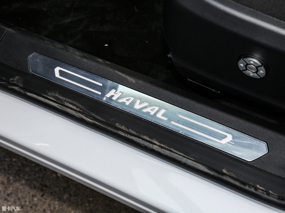 2017H6 ȫ { 2.0T ԄI