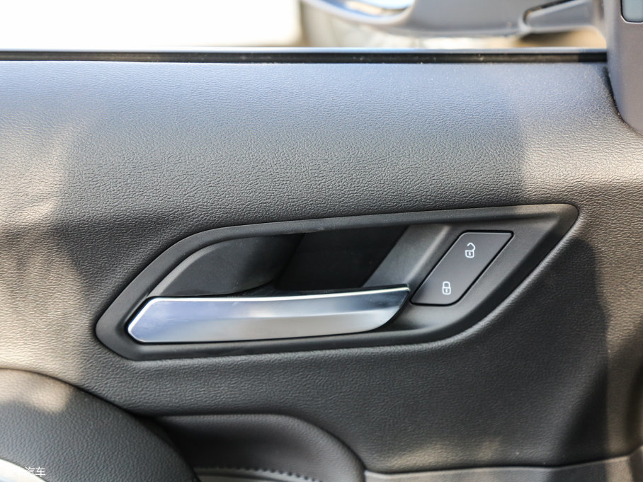 2017H6 ȫ { 2.0T ԄI