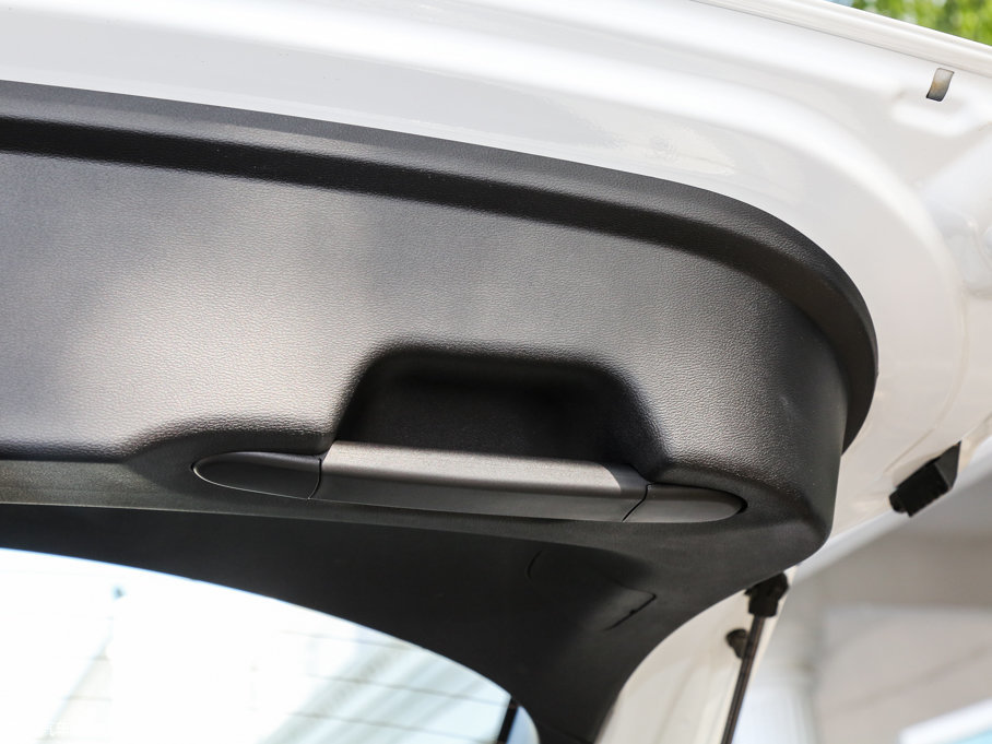 2017H6 ȫ { 2.0T ԄI