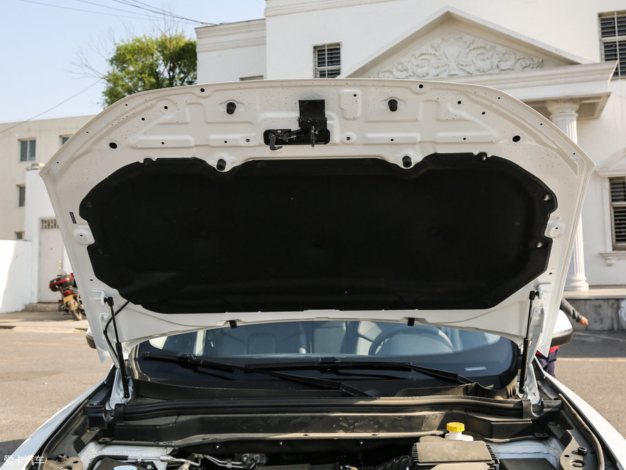 2017H6 ȫ { 2.0T ԄI