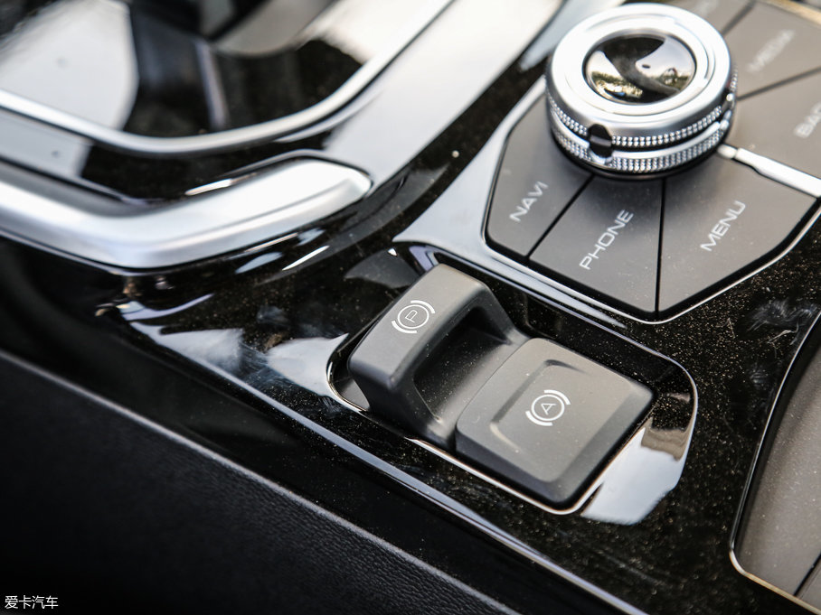 2017H6 ȫ { 2.0T ԄI