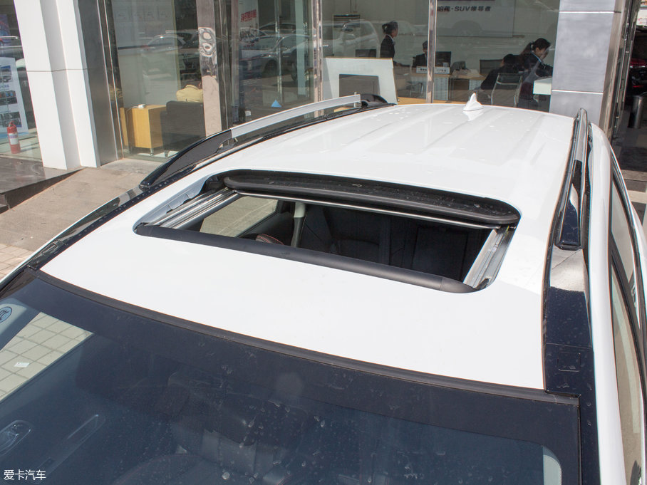 2017H6  1.5T ԄӃ򌾫Ӣ