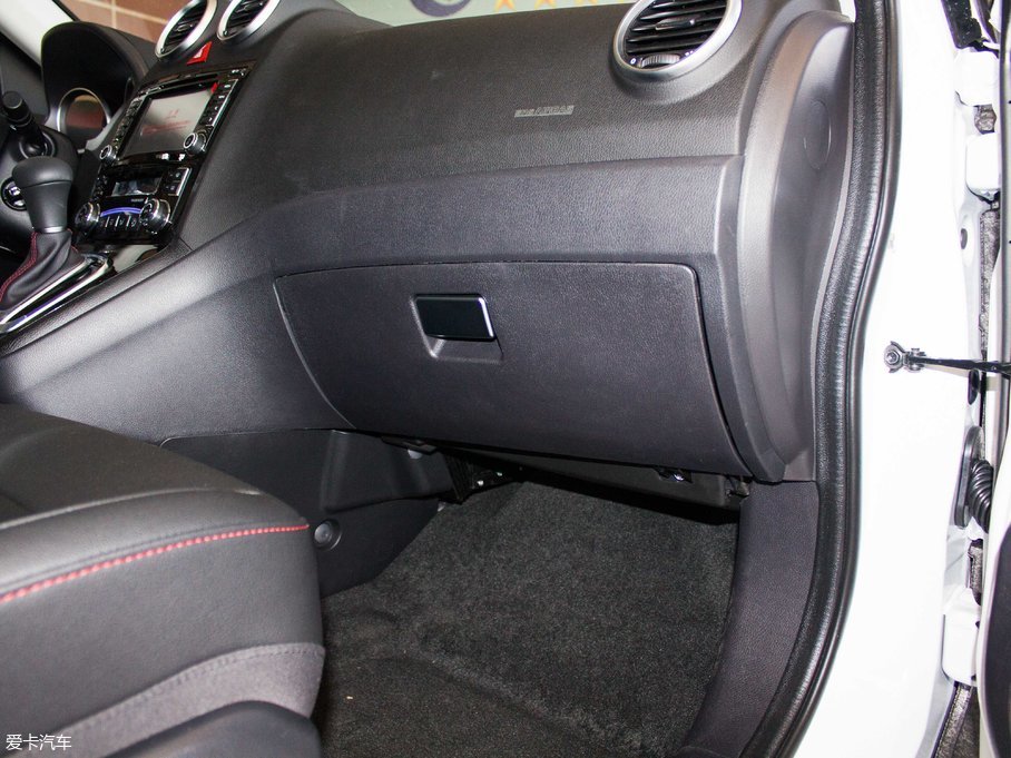 2017H6  1.5T ԄӃ򌾫Ӣ