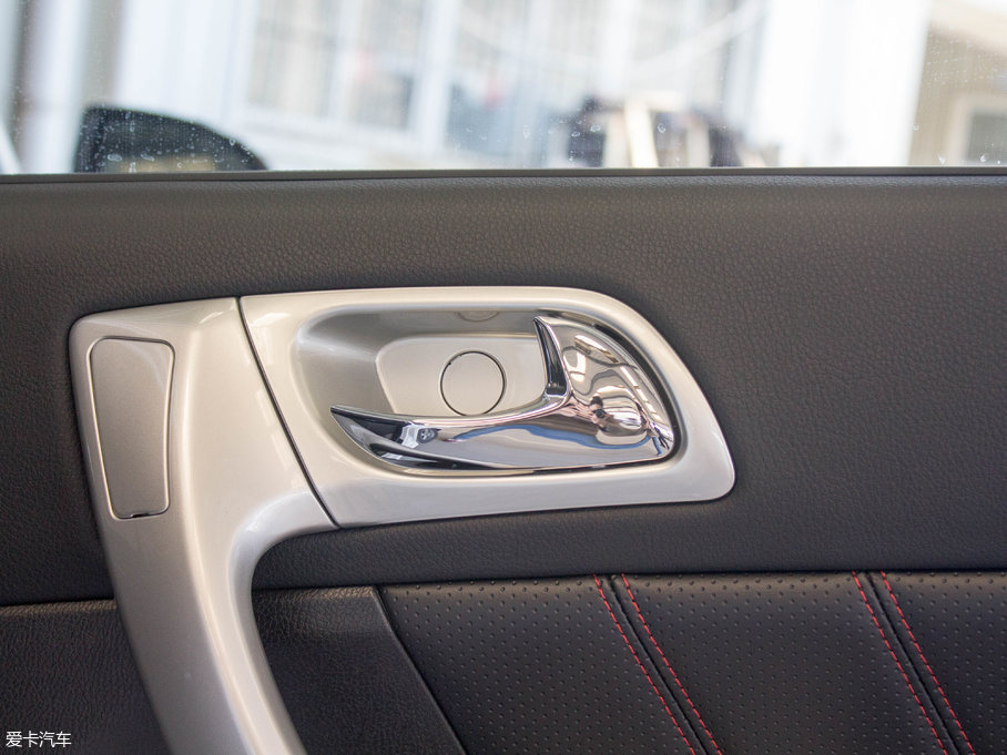 2017H6  1.5T ԄӃ򌾫Ӣ