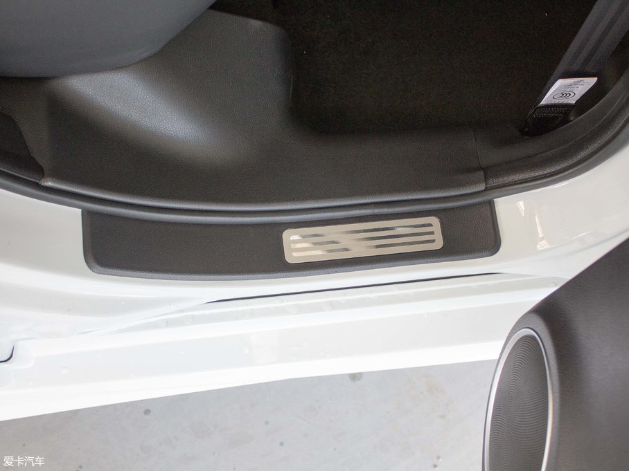 2017H6  1.5T ԄӃ򌾫Ӣ