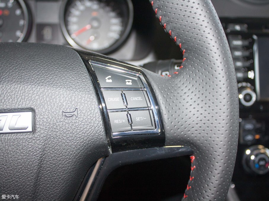 2017H6  1.5T ԄӃ򌾫Ӣ