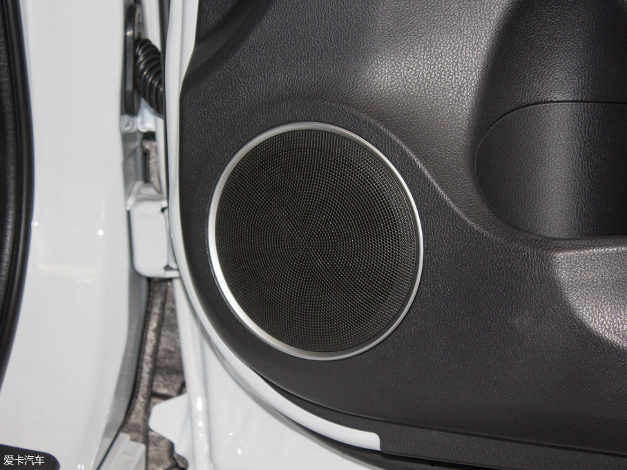 2017H6  1.5T ԄӃ򌾫Ӣ