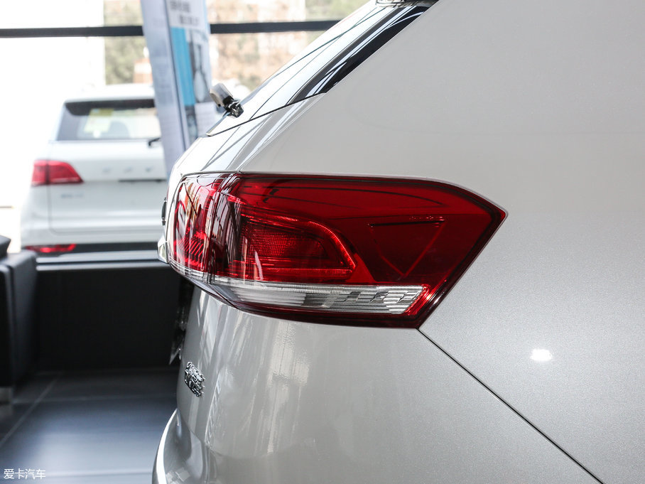 2017H6 ȫ { 1.3T ԄL