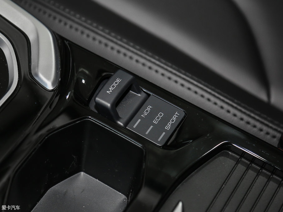 2017H6 ȫ { 1.3T ԄL