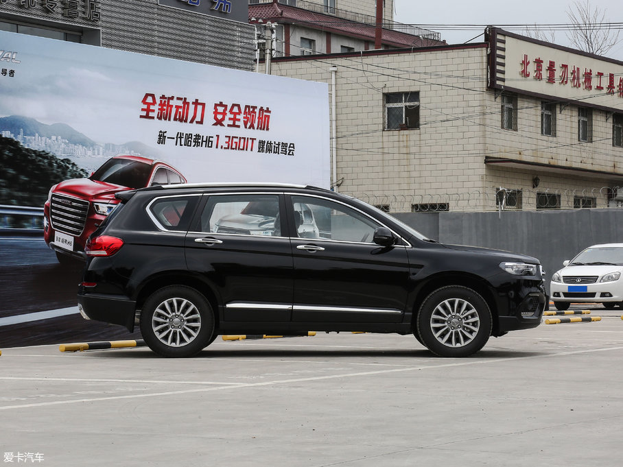 2017H6 { \Ӱ 1.5T ԄӃͺA