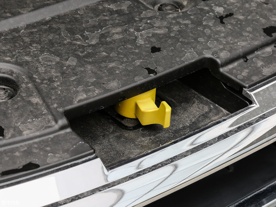 2017H6 { \Ӱ 1.5T ԄӃͺA