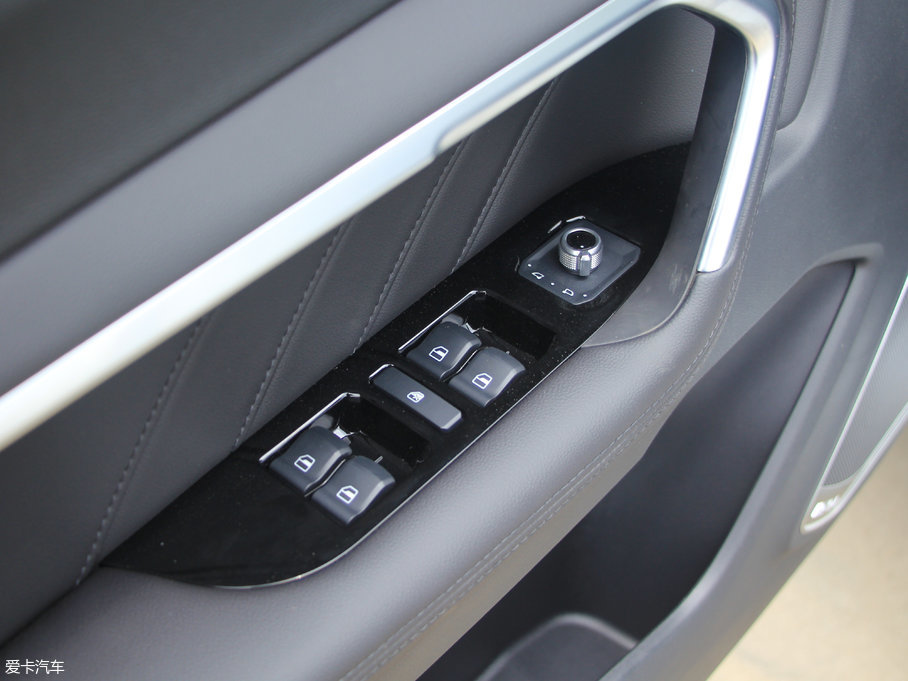 2017H6 ȫ { 1.3T ԄL