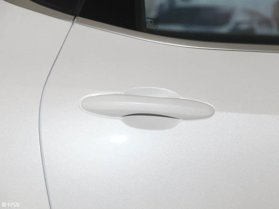 2017H6 ȫ { 2.0T ԄL